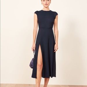 Reformation Gavin Dress in Navy size 4